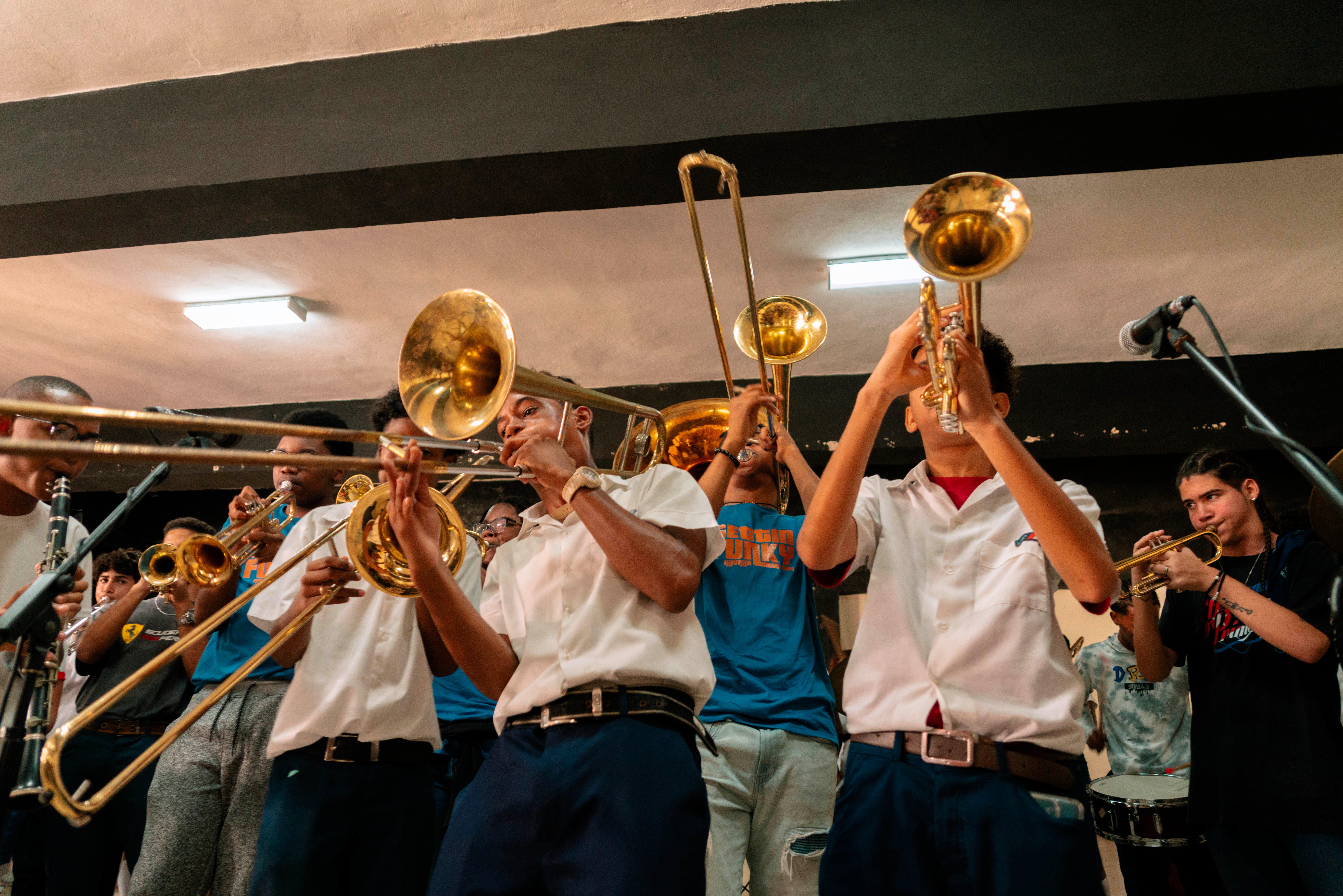 Students participate in Getting Funky In Havana